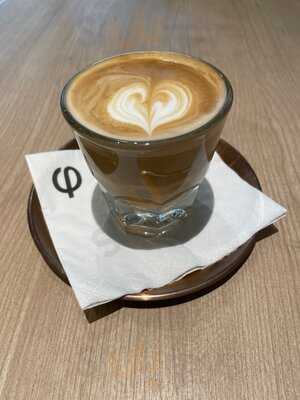 Phi Coffee & Pancake Tai Koo