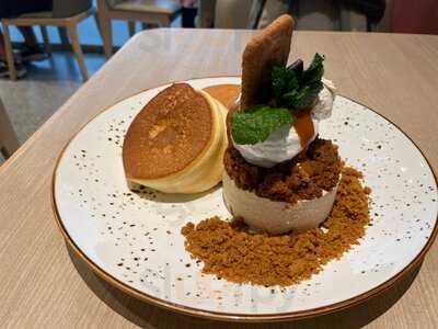 Phi Coffee & Pancake Tai Koo