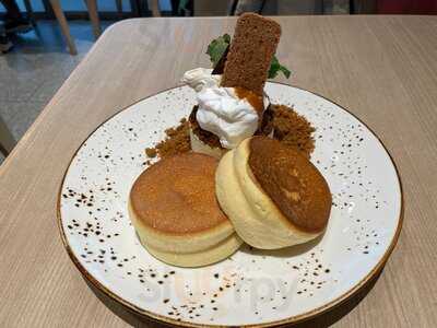 Phi Coffee & Pancake Tai Koo