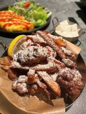 Yadllie Plate (tsuen Wan)