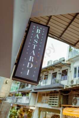Quei Bastardi Trattoria & Bar
