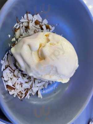 Homy Wine & Tapas By Eric Kwok