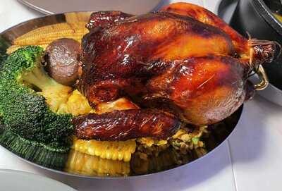 Homy Wine & Tapas By Eric Kwok