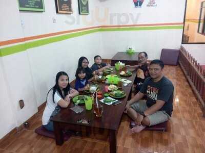 Warung Nasi Tutug Oncom