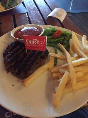 Steak Hotel By Holycow Tkp Kemang