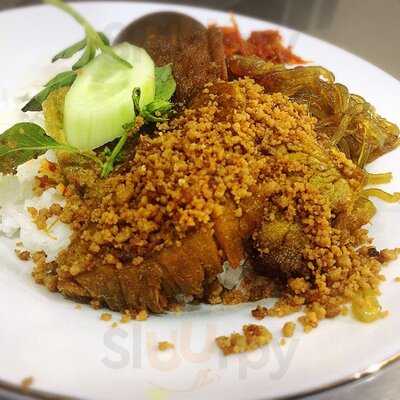 Depot Nasi Campur Tambak Bayan