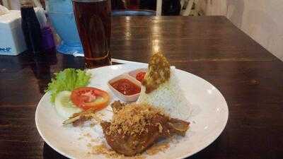 Begor (bebek Goreng)