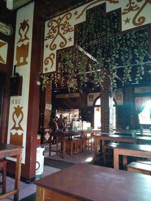 Warung Anglo