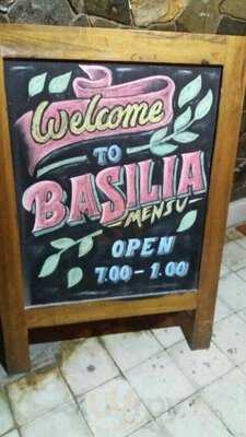 Basilia Cafe & Dine