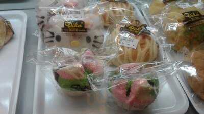 Dika Bakery & Cake Shop