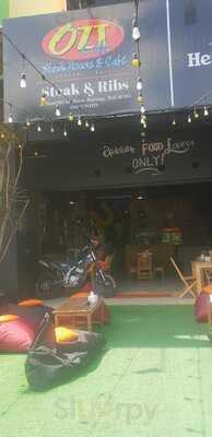 Ozt Cafe Bali