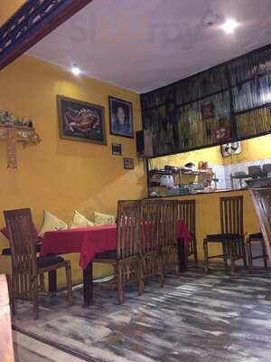 Warung Najunta