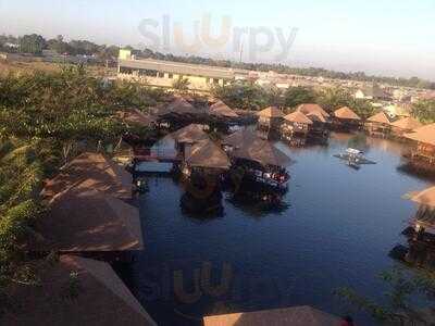 Telaga Barombong Resto & Fishing Makassar