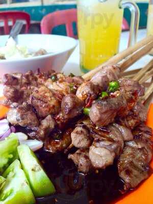 Sate Kambing Muda Casmadi
