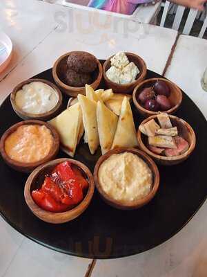 Nostimo Greek Grill Bali