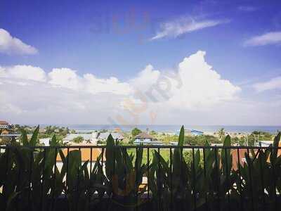 Seaduction Rooftop Bar & Lounge