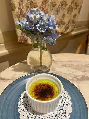 Batik Restaurant Bar