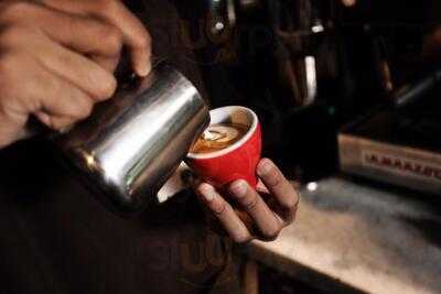 Myloc Coffee & Bistro