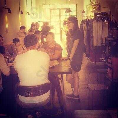 Monomania Coffee House