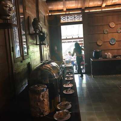 Bilik Kayu Heritage Resto