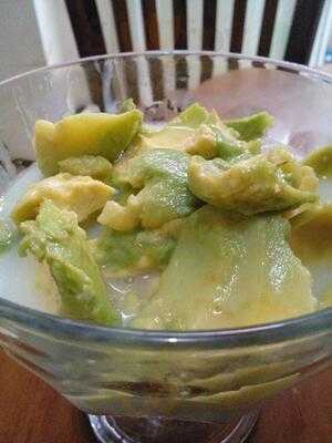 Soto Ayam Lamongan Dan Es Teler Kedai Monk