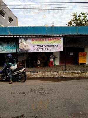Soto Ayam Lamongan Dan Es Teler Kedai Monk