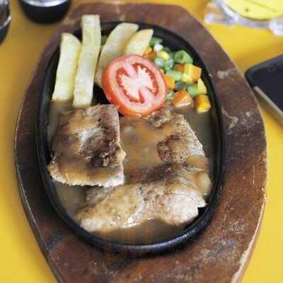 Waroeng Steak & Shake - Tamansiswa Jogja