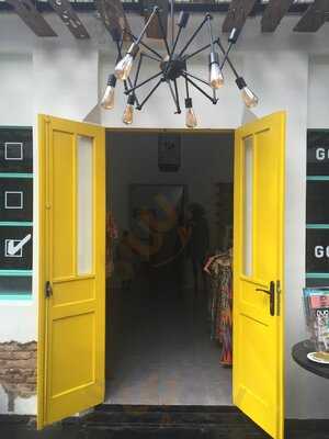 The White Paal Resto