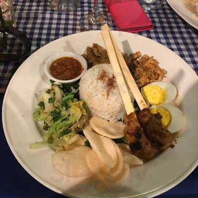 The Victory Bar & Restaurant