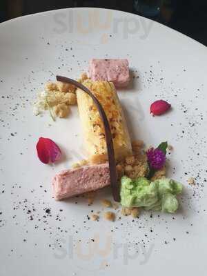 Sofia At The Gunawarman