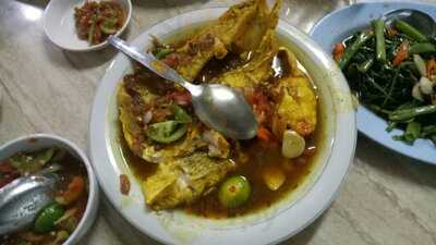 Dapur Tian Khas Makassar