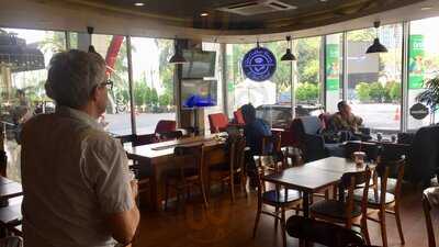 The Coffee Bean And Tea Leaf - Fx Sudirman