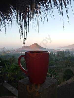 Berbeda Dari Yang Lain