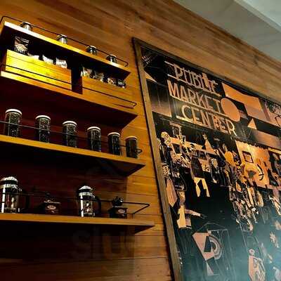 Starbucks Gedung Filateli