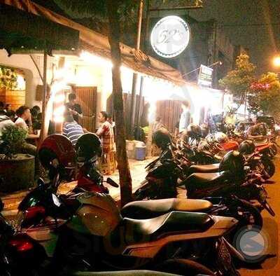 52's Milk & Yoghurt Cafe