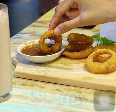 52's Milk & Yoghurt Cafe