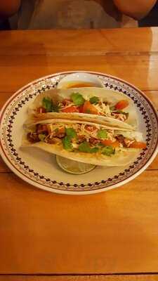 Senorita Hangout & Daily Eatery