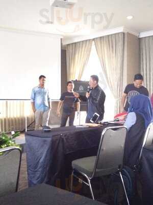 Rumah Makan Ibu Mudjiono