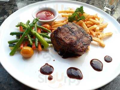 The Barrel Pub & Grill