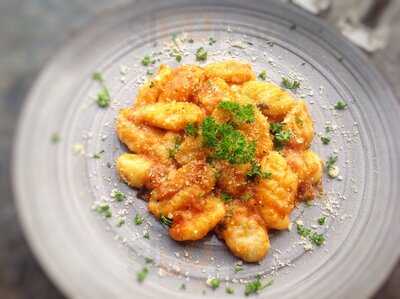 The Barrel Pub & Grill