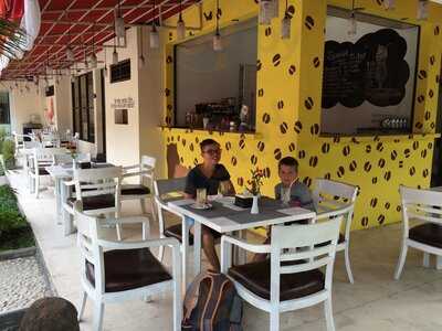 Mount Merapi Bistro & Bakery