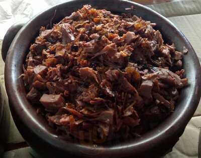 Gudeg Song Djie (01) Bu Atmo