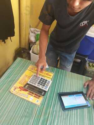 Ayam Gepuk Pak Gembus