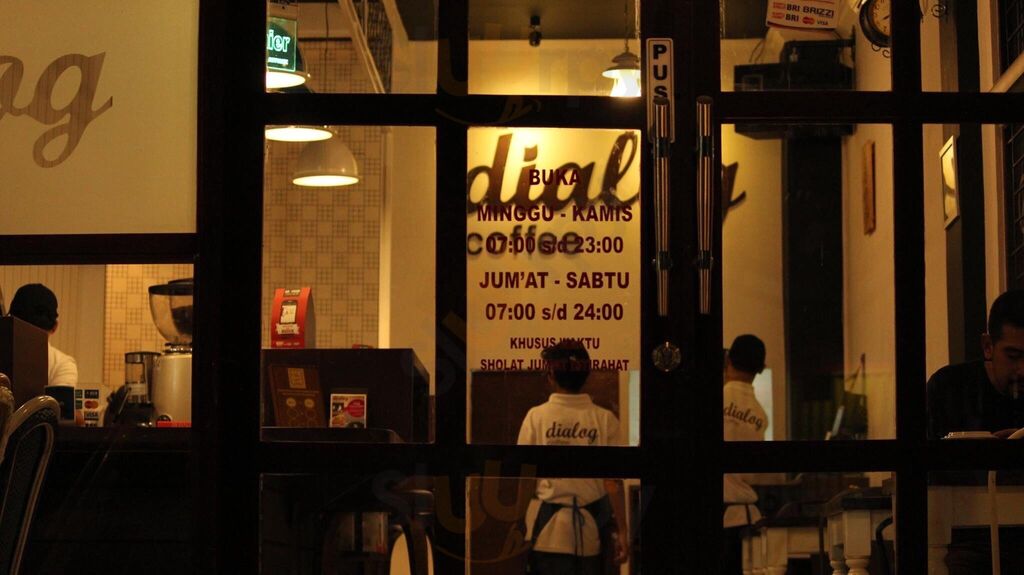 Dialog Coffee