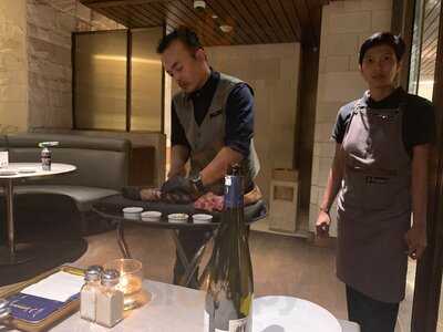 J.sparrow's Bar & Grill