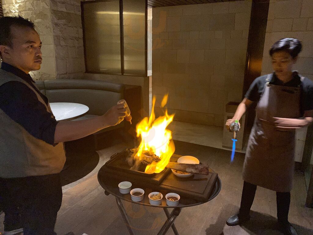 J.sparrow's Bar & Grill