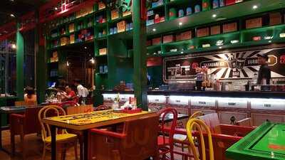 Fook Yew Shanghai Bistro & Bubble Tea Lab