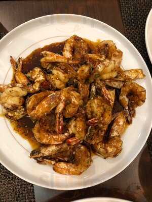 Cin Yen Congee & Bbq Style