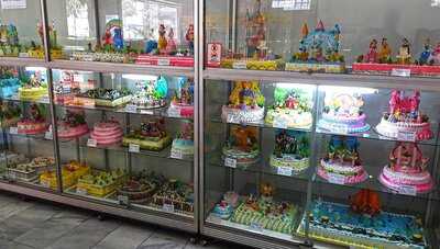 Purimas 3 Cake & Bakery