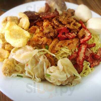 Bakmi Ajong Singkawang